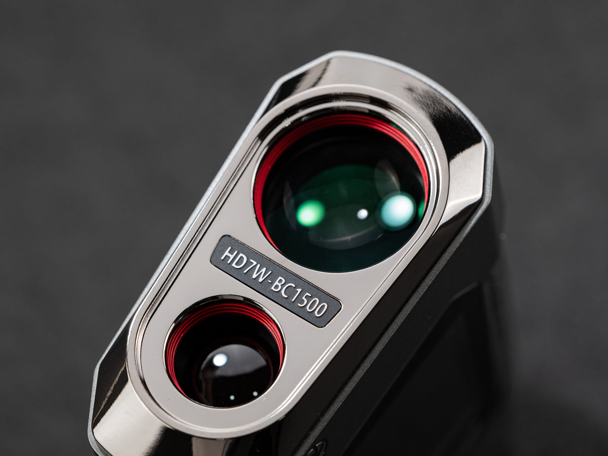 AEA HD7W-BC1500 front lens detail with red rings and engraved model badge